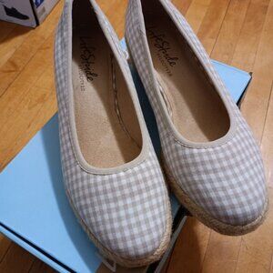 LifeStride Women's Karma Loafers. Size 9; Never used.